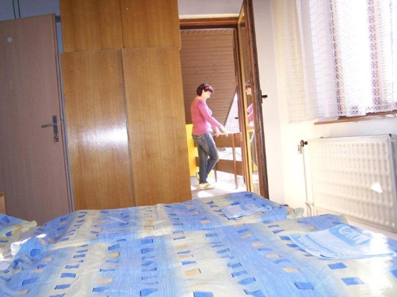 Robotnicka Ubytovna Bodice 104 Liptovský Mikuláš Rum bild
